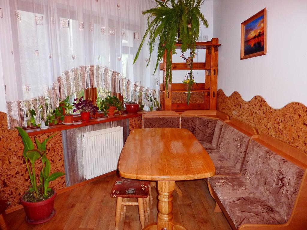 Sadyba Bilya Richky Yaremtche Extérieur photo