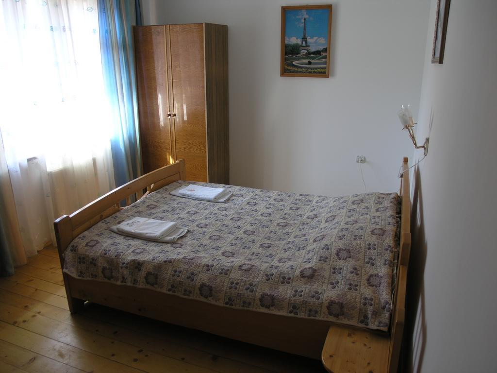 Sadyba Bilya Richky Yaremtche Extérieur photo